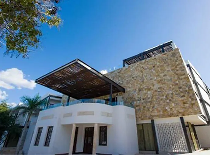 Las Brisas メリダ ホテル